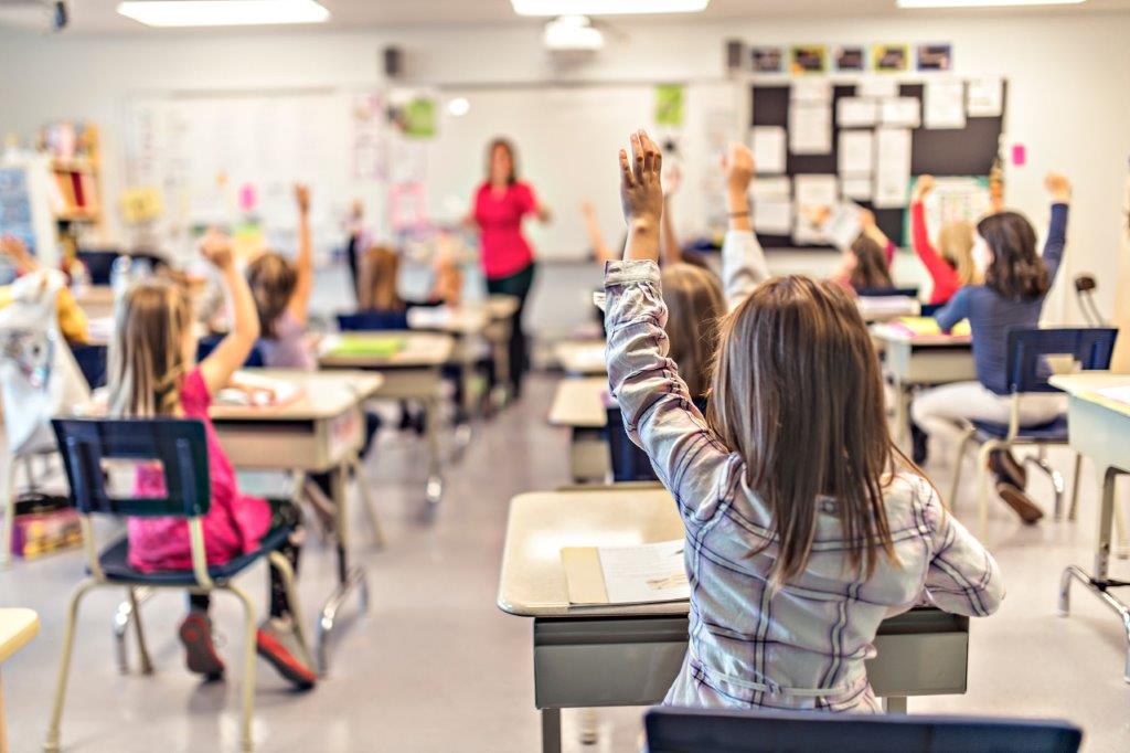 Aktiver Unterricht im Klassenzimmer Soziale Berufe & Bildung